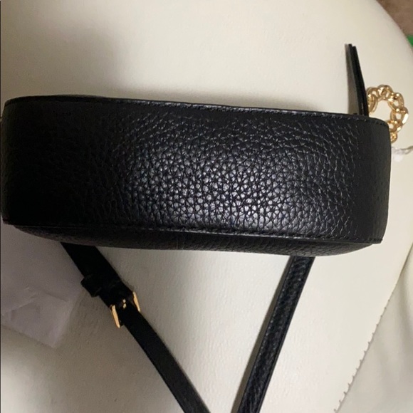 Tory Burch Logo Round Crossbody - Picture 5 of 8